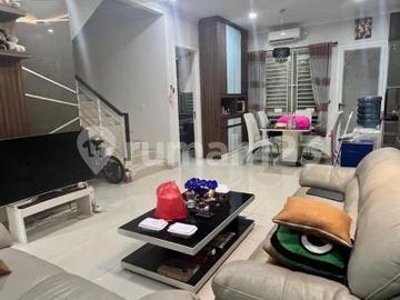 Rumah Asri Minimalis Modern Full Furnished Siap Huni di The Avani BSD, Tangerang