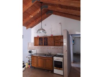 VENDO CASA GRANDE EN PERDRIEL BARRIO URVISER LUJAN DE CUYO