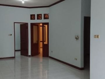 4 Bedroom House for sale