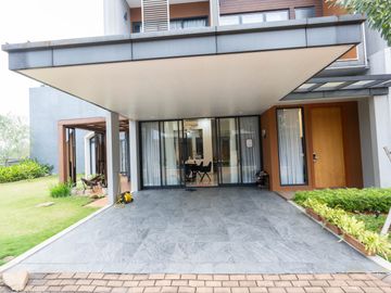 Disewakan Rumah Langka di Hook 300m2 Bergaya Modern Scandinavia Dengan Private Garden di The Sanctuary Collection Sentul