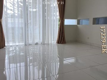 Dijual Rumah Siap Huni Di Cluster Discovery Sektor 9 Bintaro