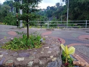 rumah murah 2 lantai sariwangi ubud villa tropis