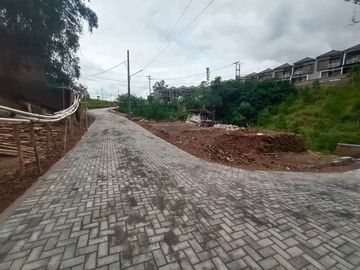 rumah murah 2 lantai sariwangi ubud villa tropis