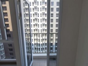 Jual Harga BU Apartemen Tokyo Riverside Studio Lantai Tinggi