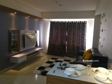 For Rent 3BR Urban Style Apartemen at Fatmawati