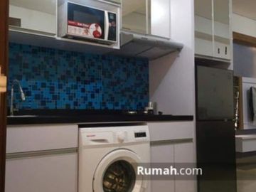 For Rent 3BR Urban Style Apartemen at Fatmawati