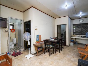 Rumah LT 176 SHM Siap Huni 15 Mnt ke MALL Jakarta Garden City  J-48118