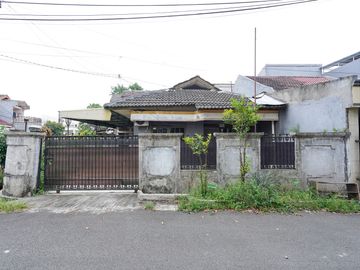 Rumah LT 176 SHM Siap Huni 15 Mnt ke MALL Jakarta Garden City  J-48118