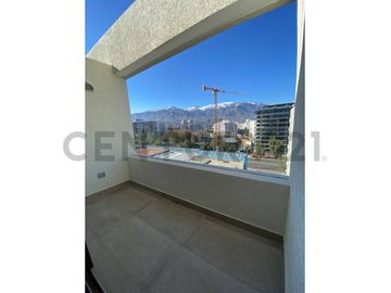 HERMOSO DEPARTAMENTO EN VENTA, 1D 1B, LAS CONDES