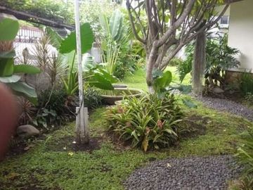Rumah Luas di Tubagus Ismail dekat Dago