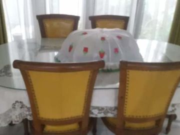 Rumah Luas di Tubagus Ismail dekat Dago