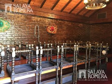 Venta - Casa - Olivos - 6 Dormitorios