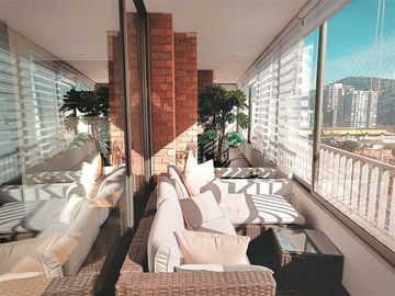 Departamento en venta de 3 dorm. en Cantagallo Las Condes
