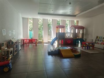 Departamento en venta de 3 dorm. en Cantagallo Las Condes