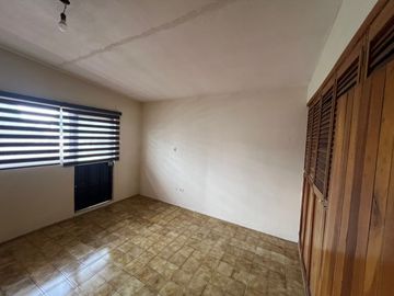 CASA EN VENTA ZONA BUGAMBILIAS, MUY CERCA DE LA BUAP, EXCELENTE UBICACION!
