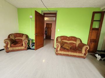 CAS BASILICA IBUJE: VENDO CASA RENTERA 3 PISOS MAS LOCAL COMERCIAL
