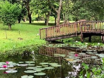 EXQUISITE LUXURY HOME/RESORT WITH FURTHER DEVELOPMENT OPPORTUNITY!!!