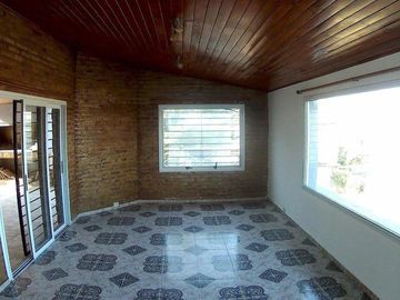 La casa de tu sueños en Mirador del Lago!! (Bialet masse)