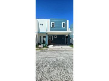 VENTA CASA EN BRISAS DEL GOLF 4 REC  RESIDENCIAL  ALPES