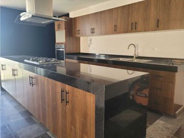 Casa en Venta en Lomas de Angelopolis