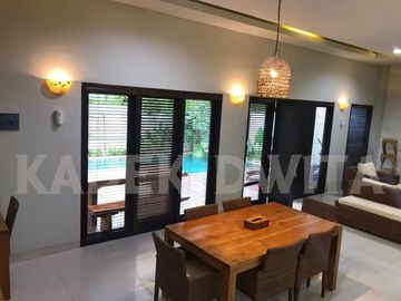 Rumah styel Villa bale Mansion Sunset road dekat Imam bonjol kuta