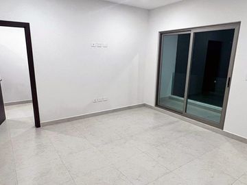 Se vende casa nueva en priv. Bugambilias, Hacienda de Agua Caliente Tijuana