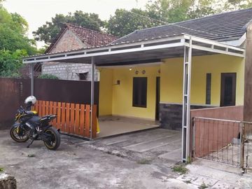 RUMAH SIAP HUNI JOGJA DIBAWAH 300JT BONUS KITCHEN SET DAN KANOPI