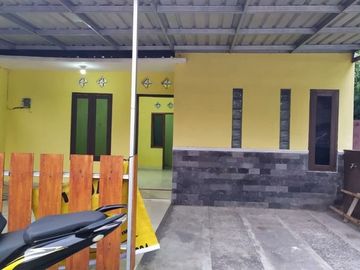 RUMAH SIAP HUNI JOGJA DIBAWAH 300JT BONUS KITCHEN SET DAN KANOPI