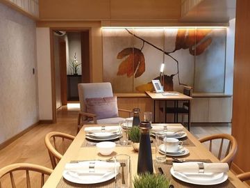 condo in taguig the season residences near bgc Rockwell