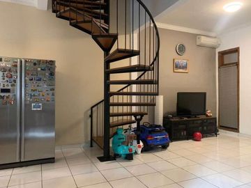 Rumah Bintaro Sektor 7 Besar Strategis Depån RS Premier