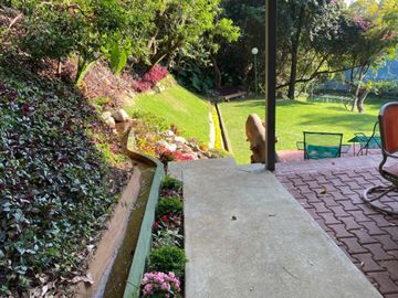 Casa en Fraccionamiento en Rancho Cortes Cuernavaca - ARI-785-Fr*
