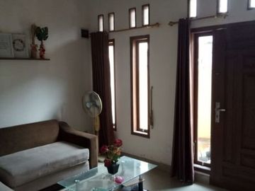 Rumah 2 Lantai di Ujung Harapan Babelan Kota