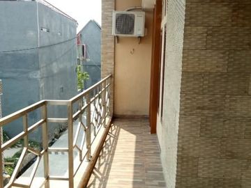 Rumah 2 Lantai di Ujung Harapan Babelan Kota