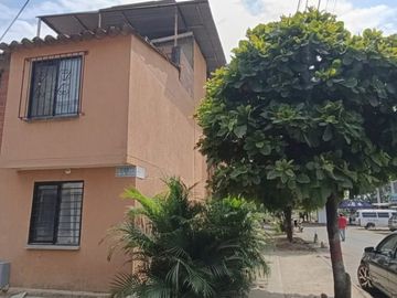 casa en venta en terranova. Cod V127524