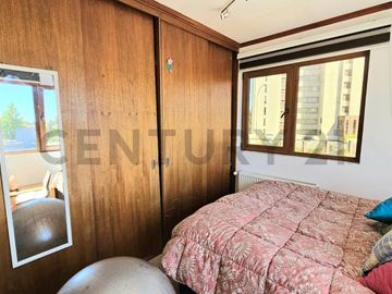 En venta Amplia Casa uso Mixto, 4 niveles, Andalué