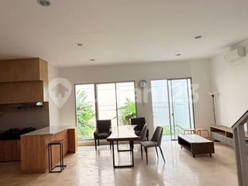 Disewa Rumah Golf Island Pik Uk 8X20 Furnish Siap Huni