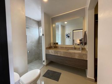 CASA EN VENTA por avenida concordia y santo domingo APODACA