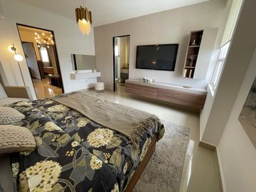 CASA EN VENTA por avenida concordia y santo domingo APODACA