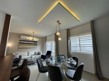 CASA EN VENTA por avenida concordia y santo domingo APODACA