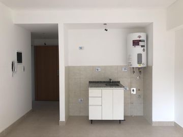 VENTA • VILLA LURO • AV. RIVADAVIA 9615 • MONOAMBIENTE • APTO PROFESIONAL • A ESTRENAR