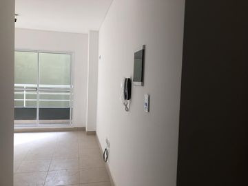 VENTA • VILLA LURO • AV. RIVADAVIA 9615 • MONOAMBIENTE • APTO PROFESIONAL • A ESTRENAR