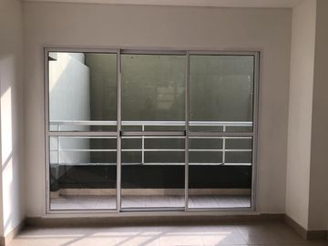 VENTA • VILLA LURO • AV. RIVADAVIA 9615 • MONOAMBIENTE • APTO PROFESIONAL • A ESTRENAR