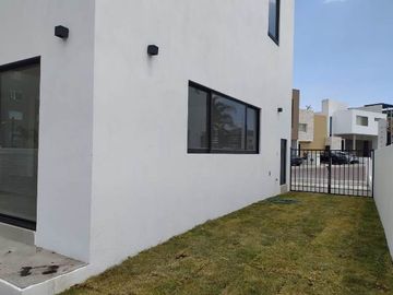 CASA EN VENTA, CAÑADAS DEL LAGO, QUERETARO