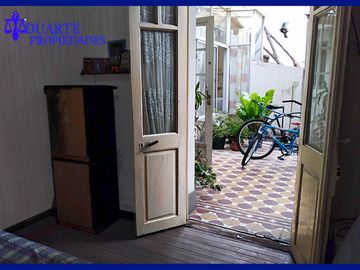 CASA PARA REFACCIONAR Y/O CONSTRUIR  AE 26, TERRENO PROPIO EN ESQUINA.