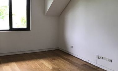 Duplex in Makati, San Lorenzo Village for Sale