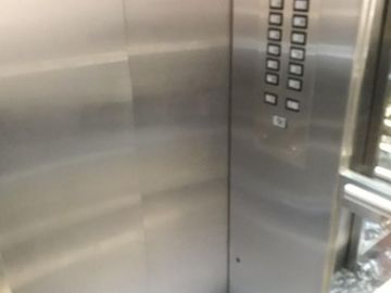 Monoambiente Corrientes al 6400 con cochera piso 9 vista a parque Pileta SUMA Laundry