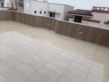 CASA EN VENTA EN COL.CUMBRES 6 SECTOR