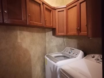 CASA EN VENTA EN COL.CUMBRES 6 SECTOR