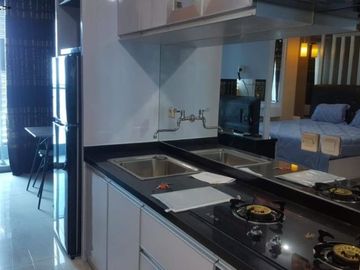 Apt. La Riz Mansion Pakuwon Mall View Pool, Full Furnish umsse