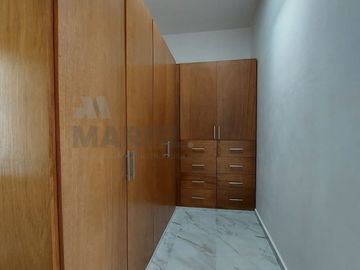 Venta de Casa en Coto Privado 3 Real Hacienda en Colima con Terraza y Alberca